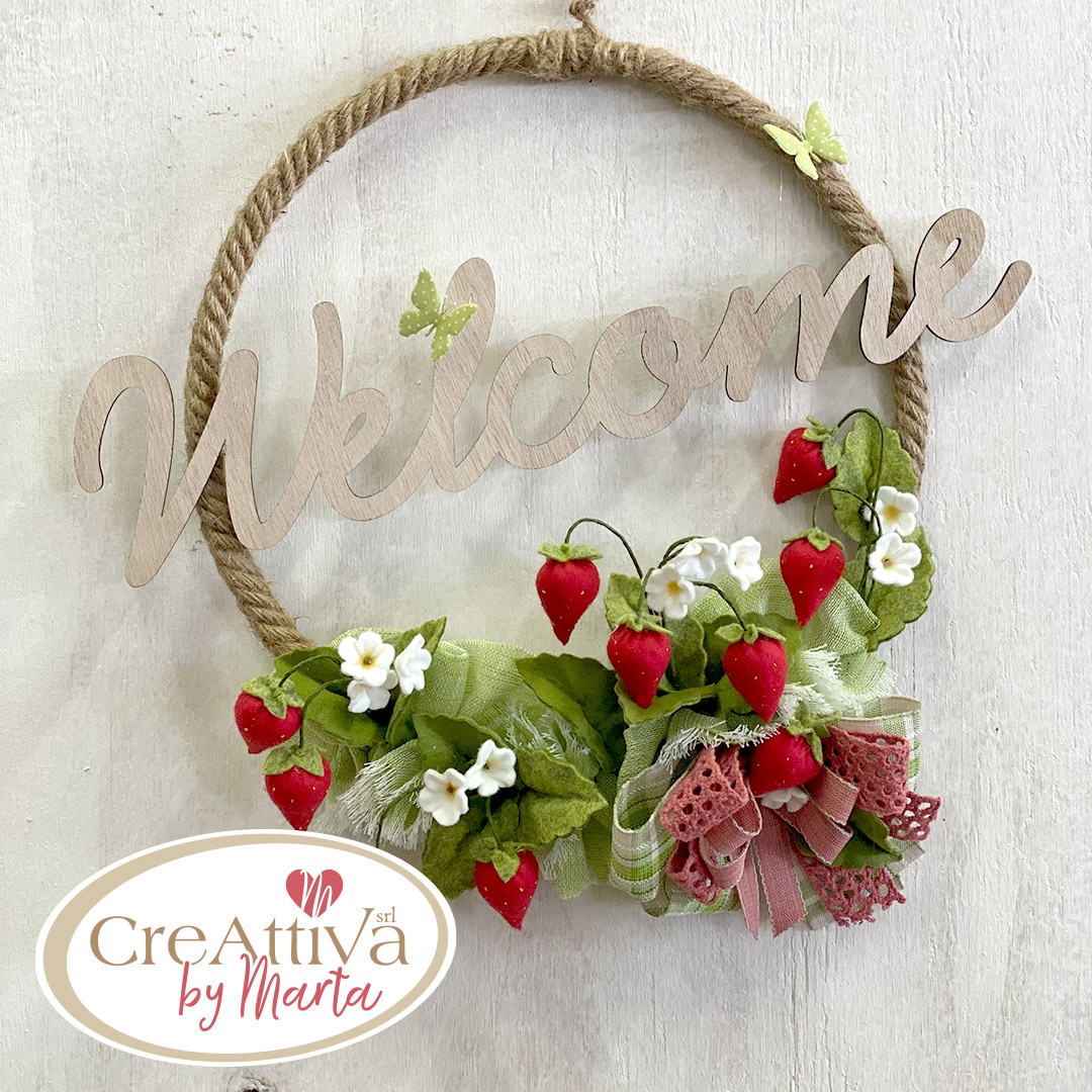 KIT GHIRLANDA WELCOME CON FRAGOLE IN PANNOLENCI MORBIDOSO - CRKIT28400 - immagine 2