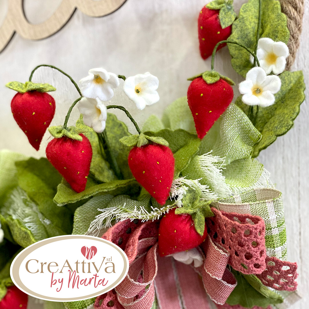 KIT GHIRLANDA WELCOME CON FRAGOLE IN PANNOLENCI MORBIDOSO - CRKIT28400 - immagine 3