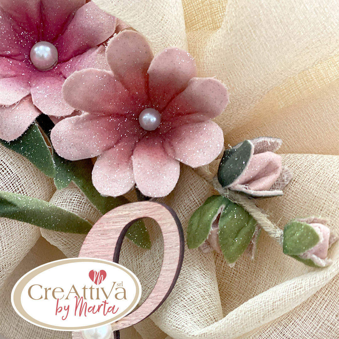 PANNOLENCI MORBIDOSO STAMPATO DECO GLITTER FIORI DELPHINIUM- CRDGL00100 - immagine 6