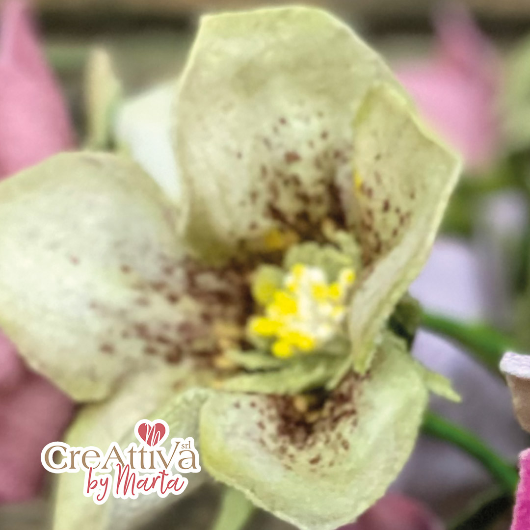 KIT MAZZETTO DI ELLEBORI CON PANNOLENCI MORBIDOSO STAMPATO DECO - CRKFR018 - immagine 2