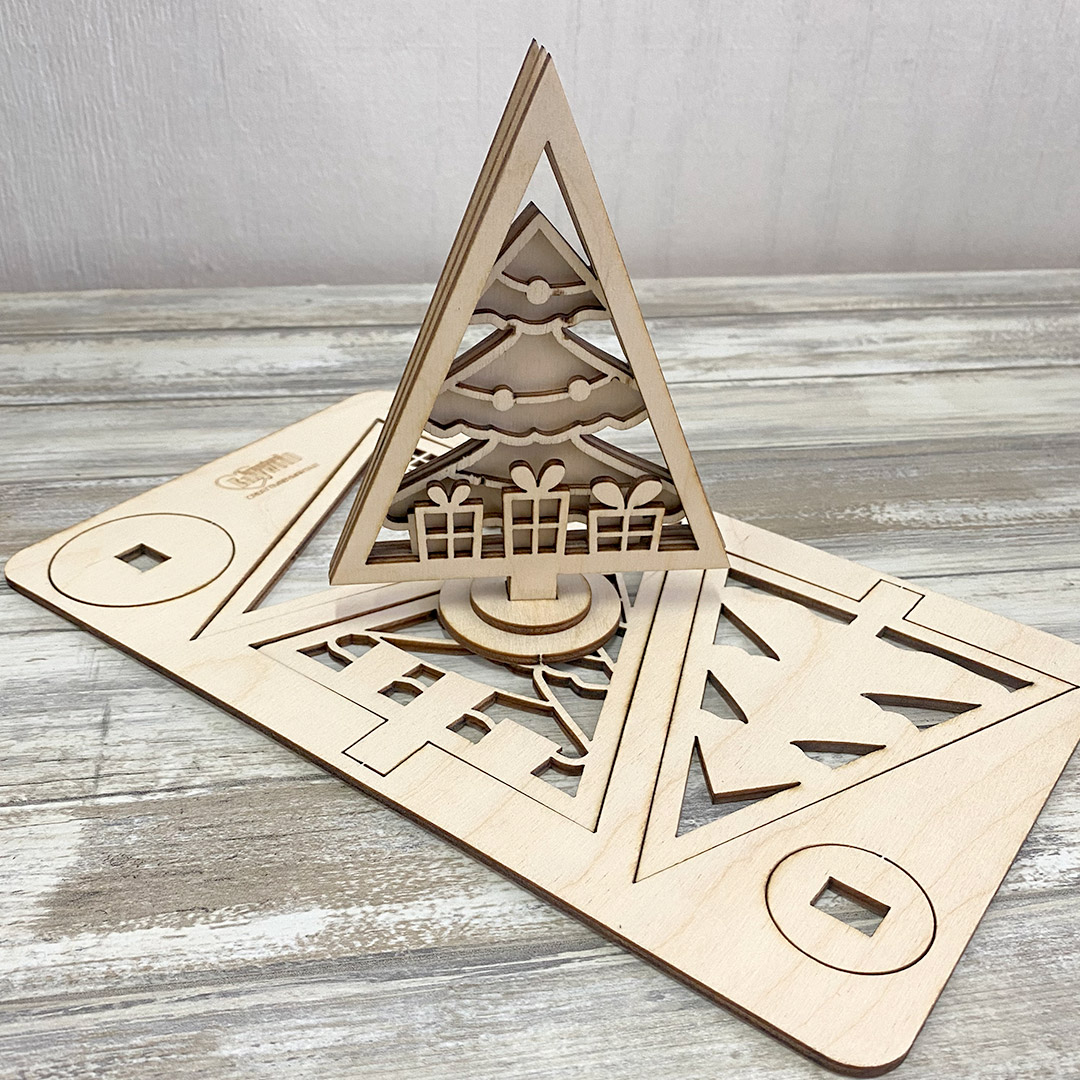 formastencil easywood albero pacchetti h 11,2 cm cresw077