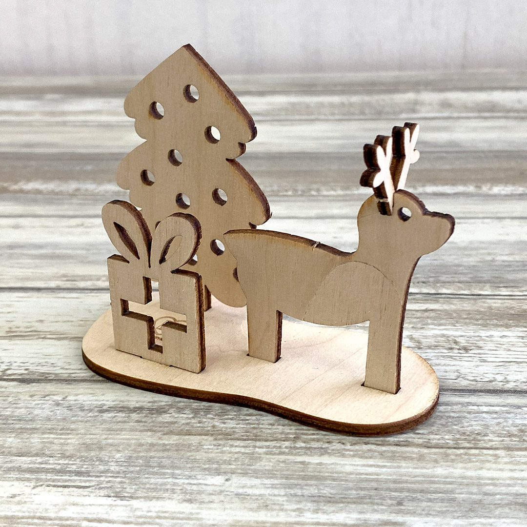 formastencil easywood card buon natale renna e albero h8x10,6 cm cresw080