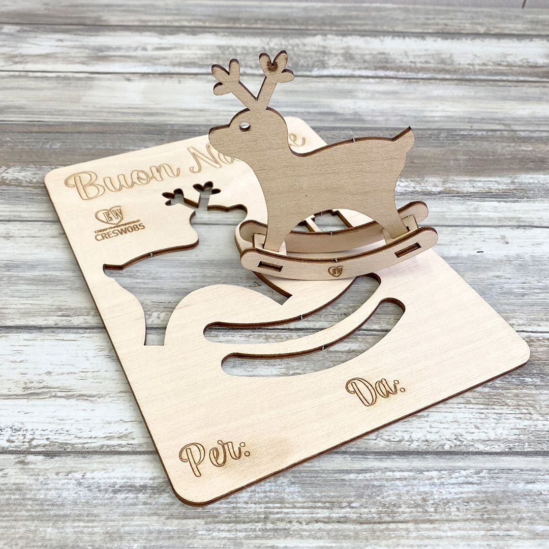 formastencil easywood card buon natale renna e albero h8x10,6 cm cresw080