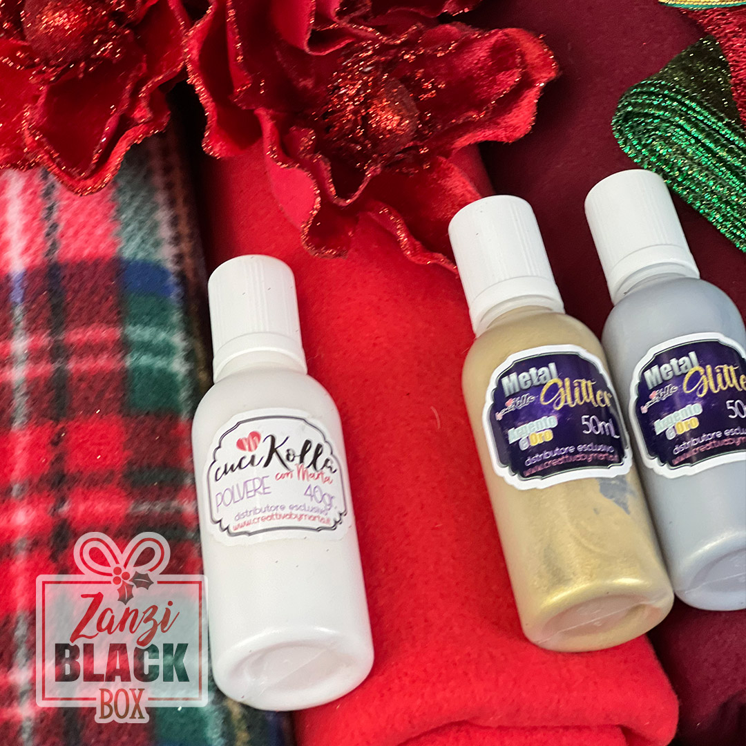 Colori e decorazioni natalizie per lavori creativi