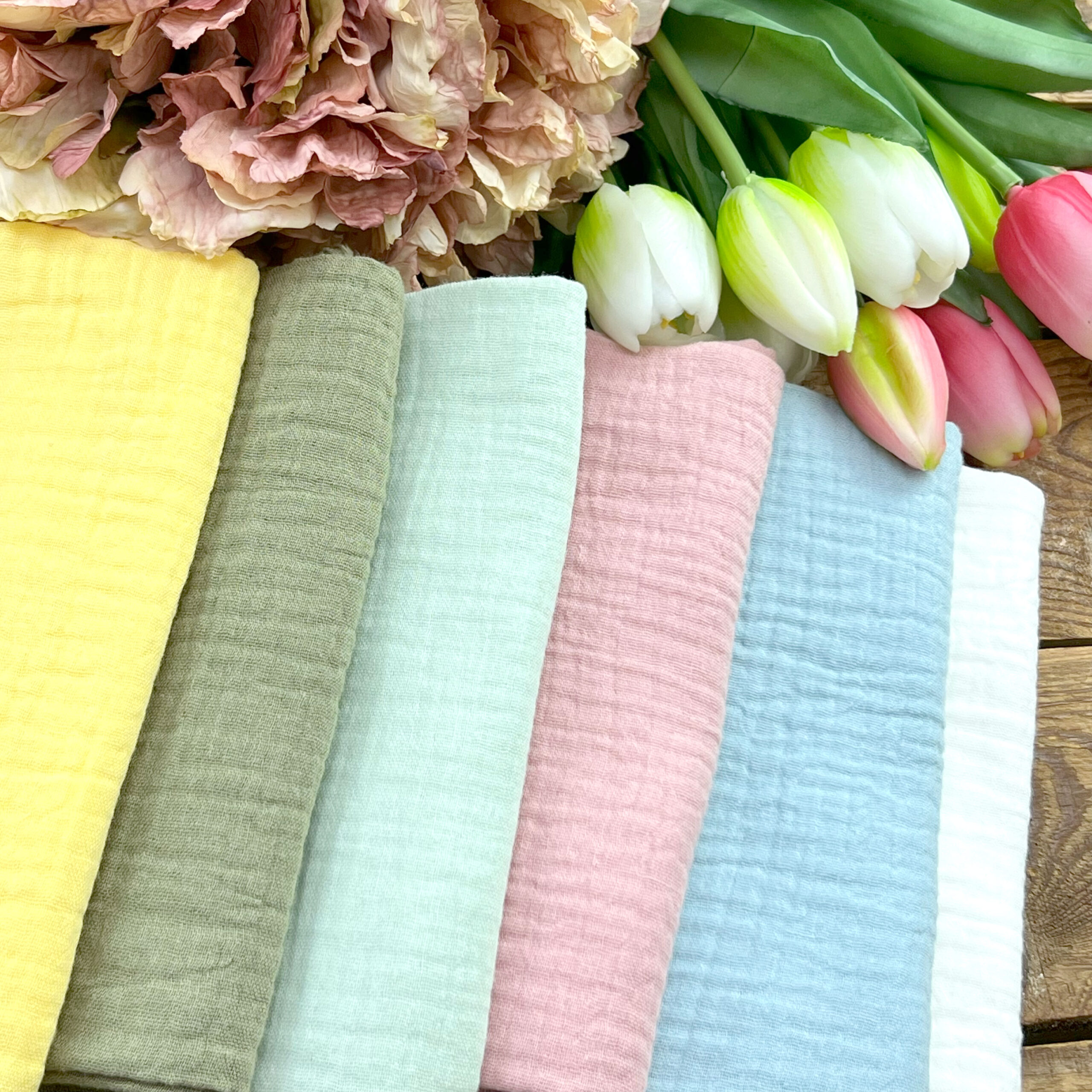 mussola doppia garza,tessuto baby,cotone 100%,tessuto per neonati,doppia garza certificata,tessuto OEKO-TEX,tessuto per doudou,tessuto per vestitini