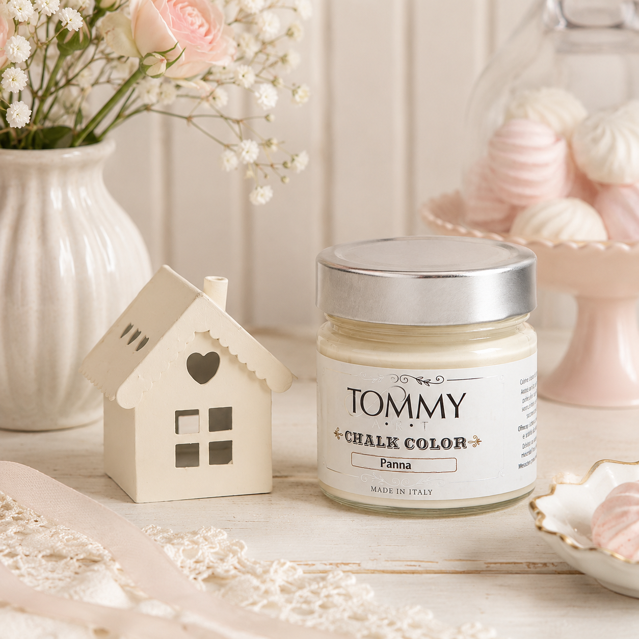 Barattolo vernice chalk panna con casetta decorativa