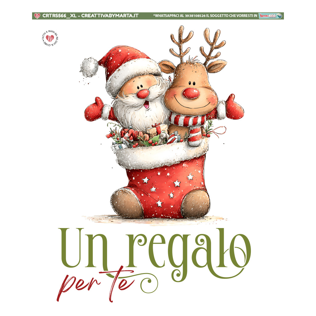 Babbo Natale e renna in calza natalizia con regali
